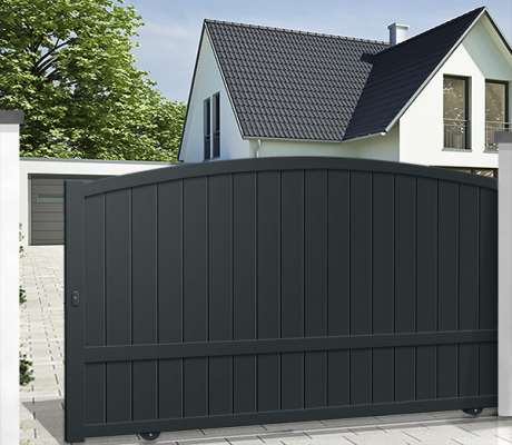 Sliding driveway gates - plain boarded - Aluminium sliding driveway gates Sliding driveway gates - plain boarded - Aluminium sliding driveway gates